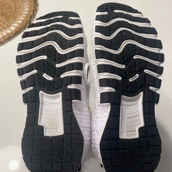 NIKE Free Metcon 6 Silver - Picture 4 of 4